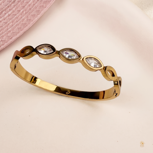 Halo Link Bangle