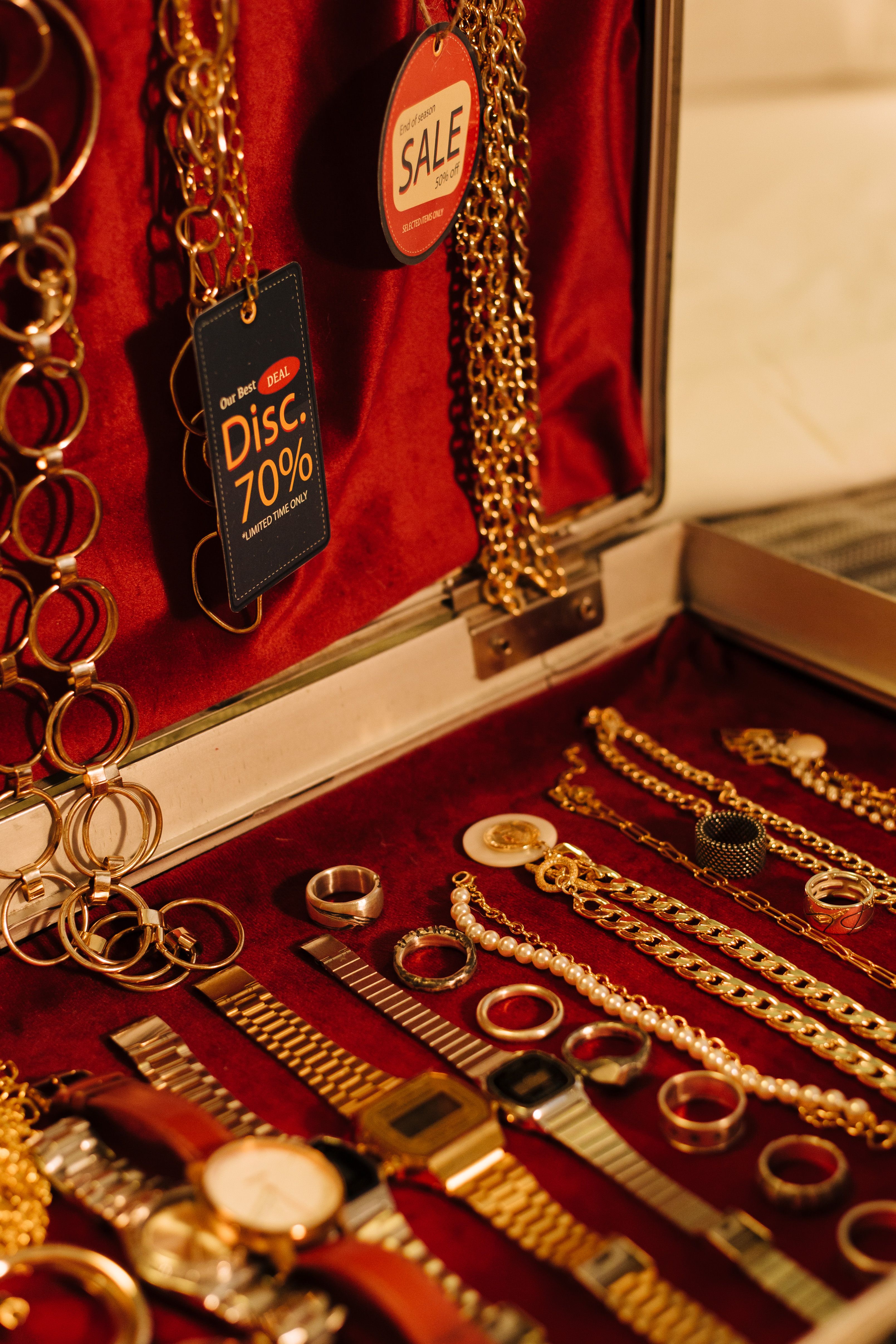 Drop Earrings - Gold - Detail View