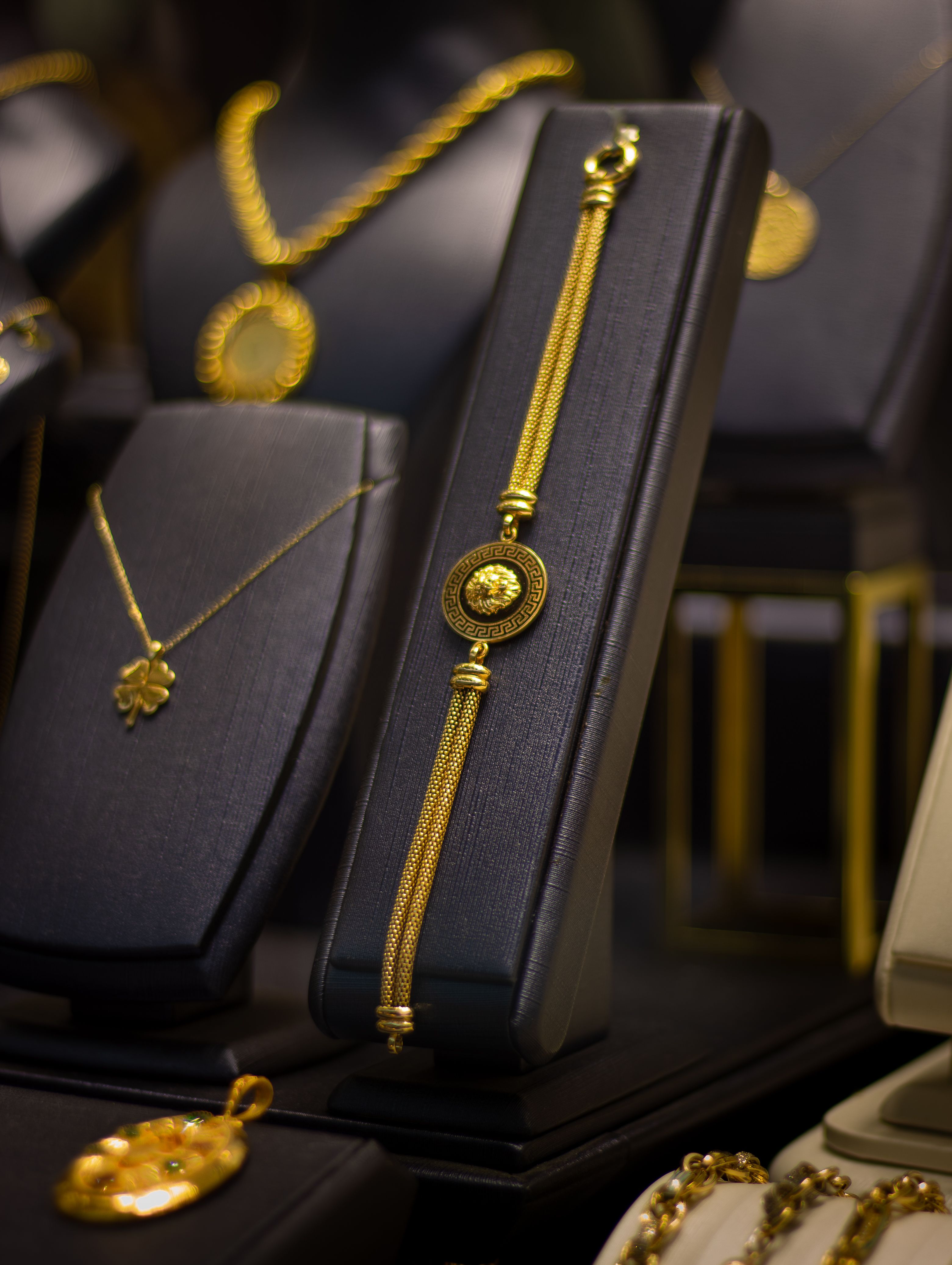 Open Ring - Gold - Detail View